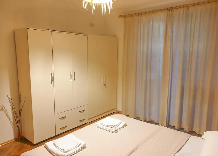 Limehouse Skanderbeg Square Center Apartament Tirana