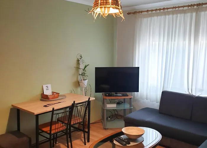 Limehouse Skanderbeg Square Center Apartament