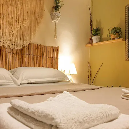 Limehouse Skanderbeg Square Center Apartament *